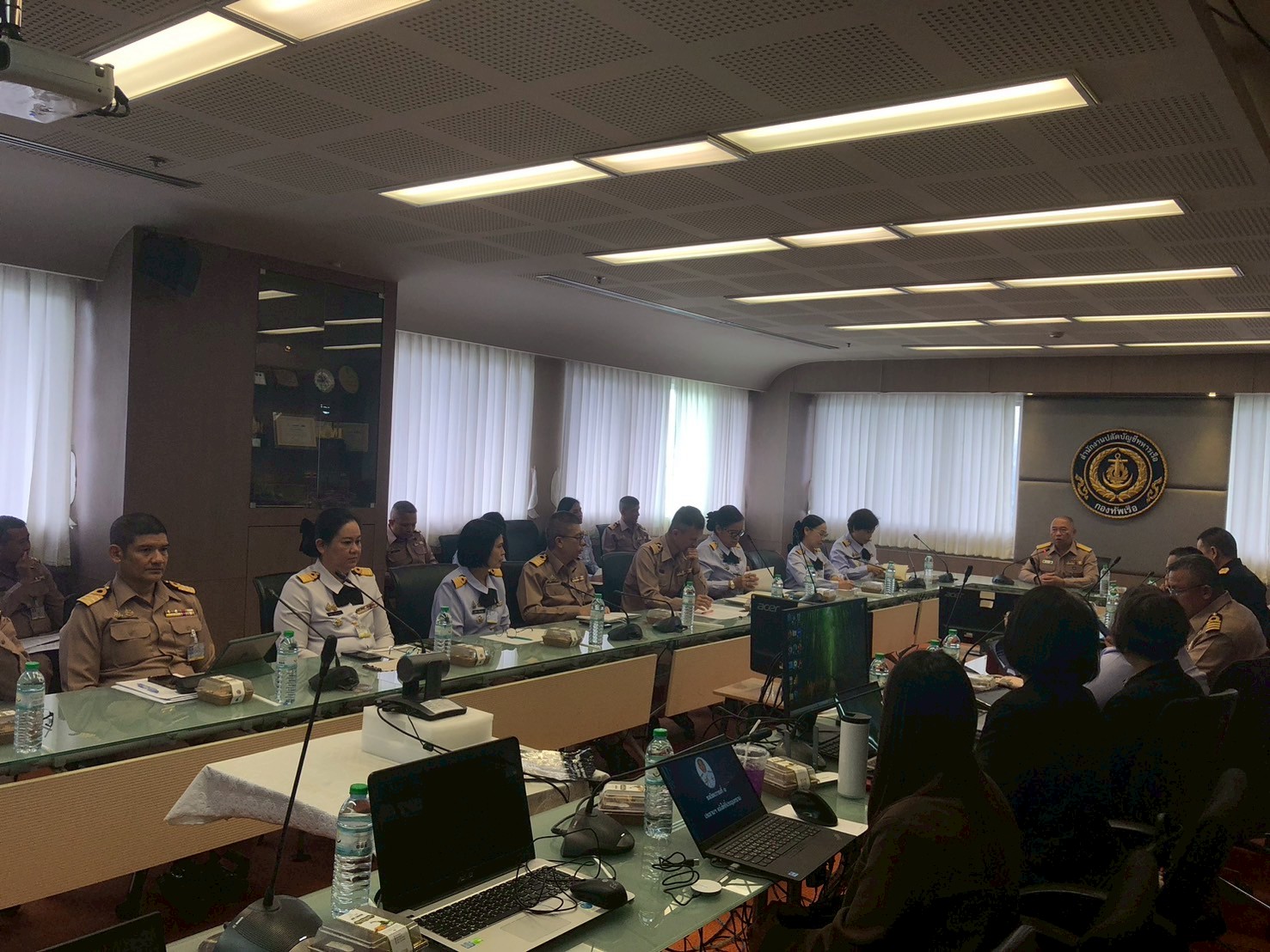 LINE_ALBUM_ประชุม EA_251029_16.jpg