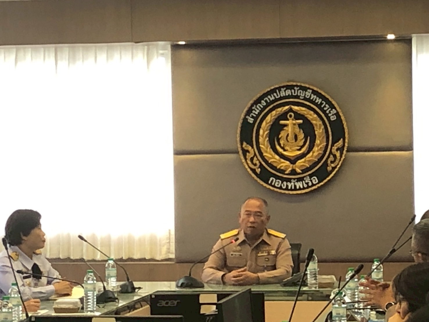LINE_ALBUM_ประชุม EA_251029_29.jpg